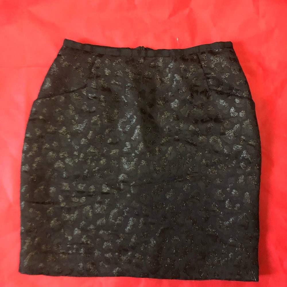 H&M Size 8 Cheetah Skirt